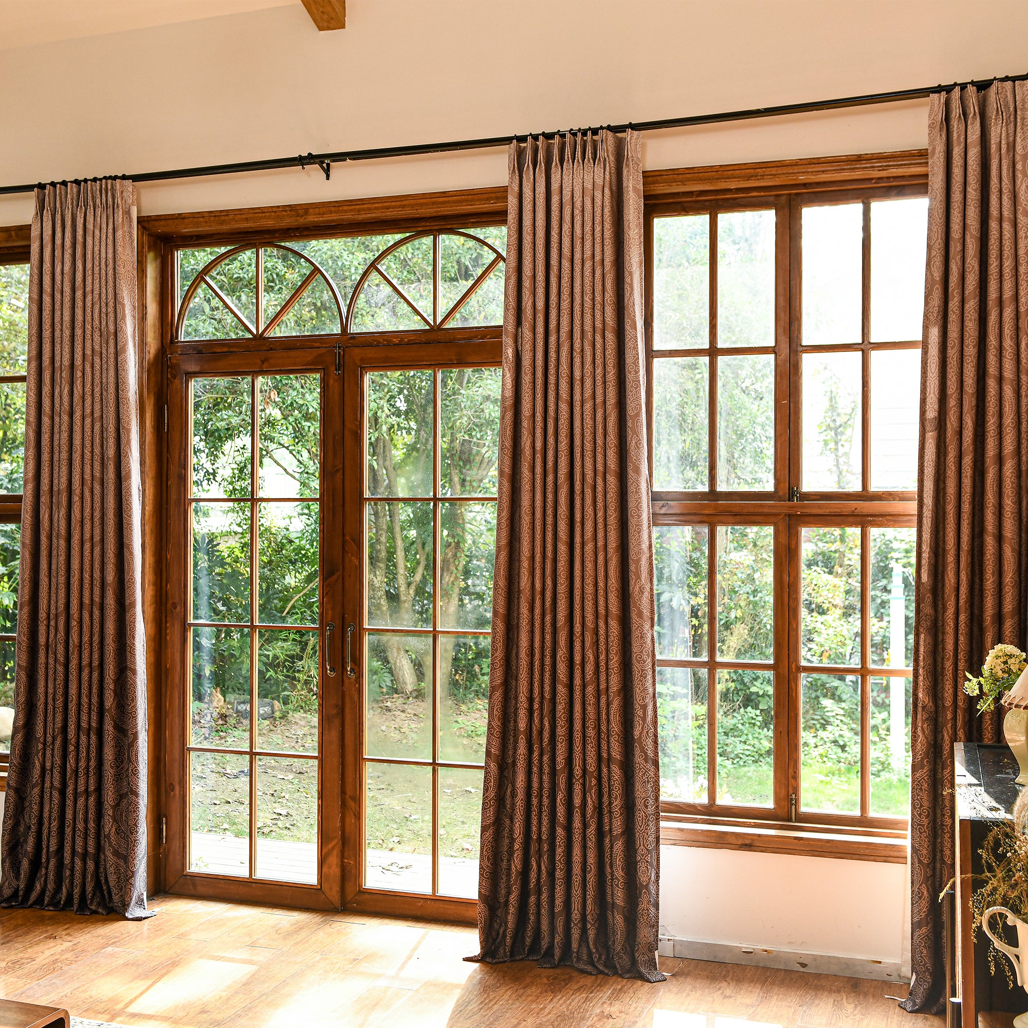 Custom Luxury Silk-Fiber Ombre Blackout Curtains